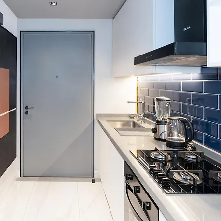 Lux Studio In Downtown, 5 Mins To Burj Khalifa & Dubai Mall - Mag318 Exterior photo