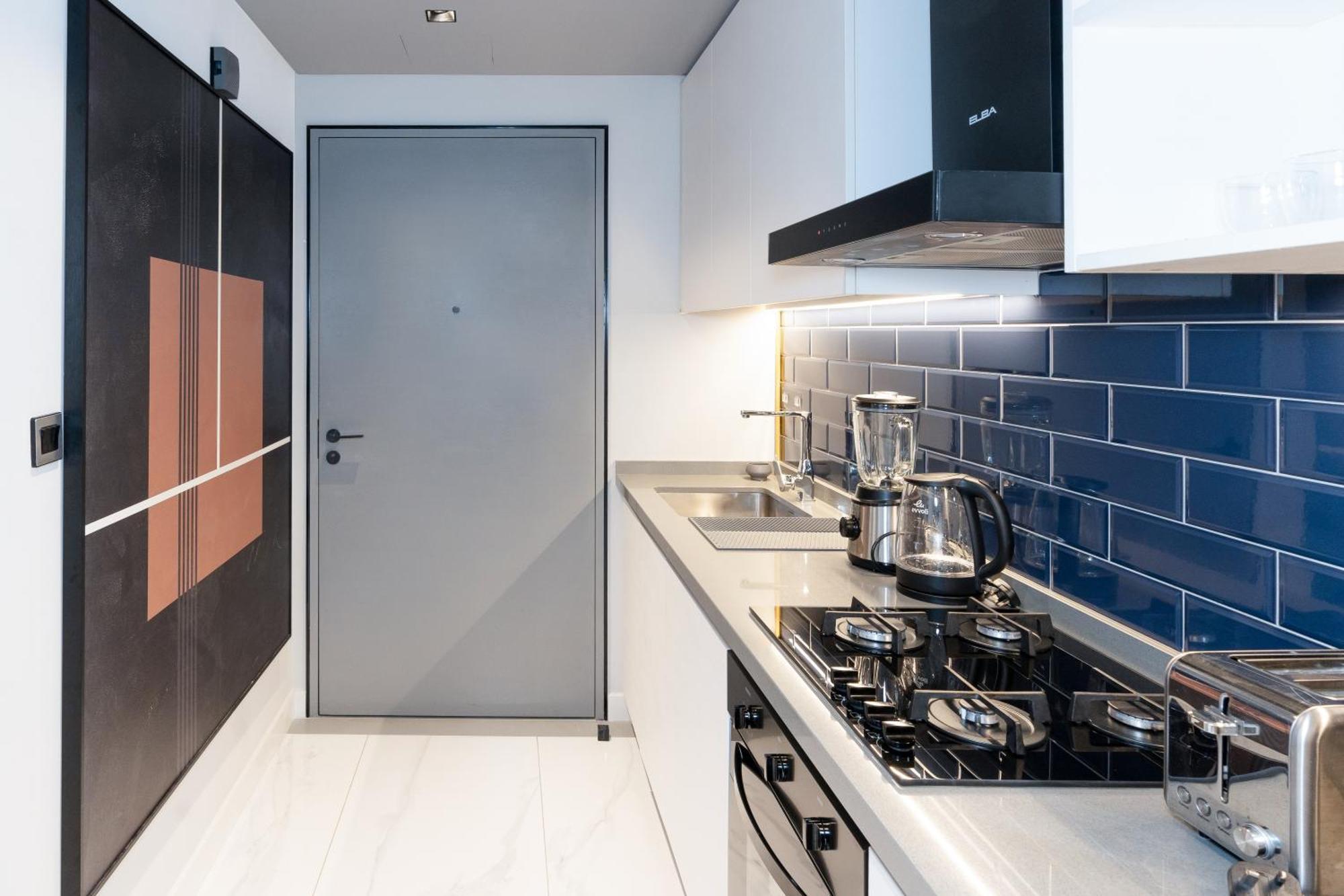 Apartment Lux In Downtown, 5 Mins To Burj Khalifa & Mall - Mag318 Dubai